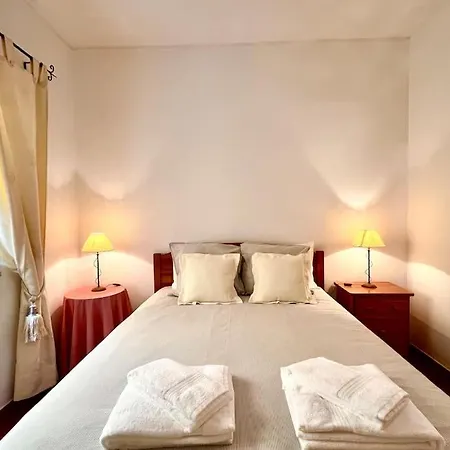 Casa Rosado Tipica Portuguesa *