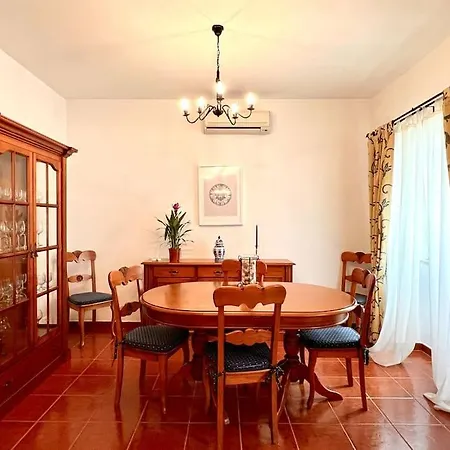 Casa Rosado Tipica Portuguesa *